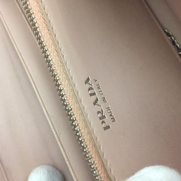 PRADA Saffiano Leather Long Bifold Wallet w/Card Case /1G0602 - Picture 8 of 8